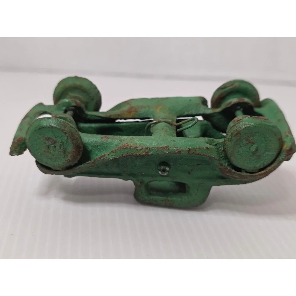 Unbranded Antique Take Apart Car Small Green Fair Cast Iron Coupe